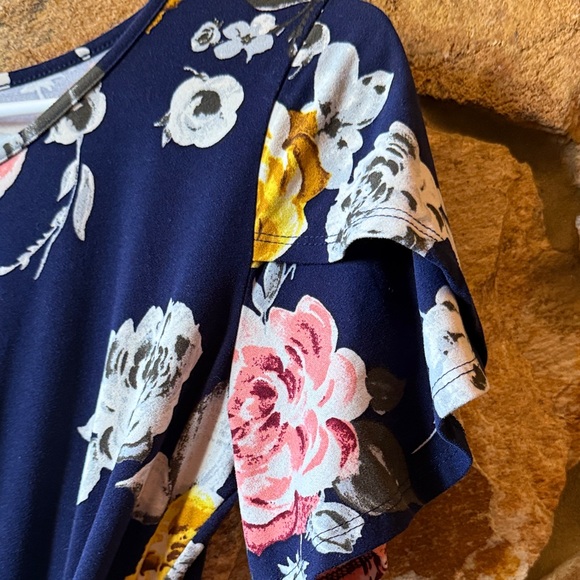 Floral maternity - Navy yellow pink dress - Picture 6 of 6